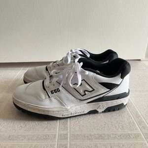 NEW BALANCE SNEAKERS